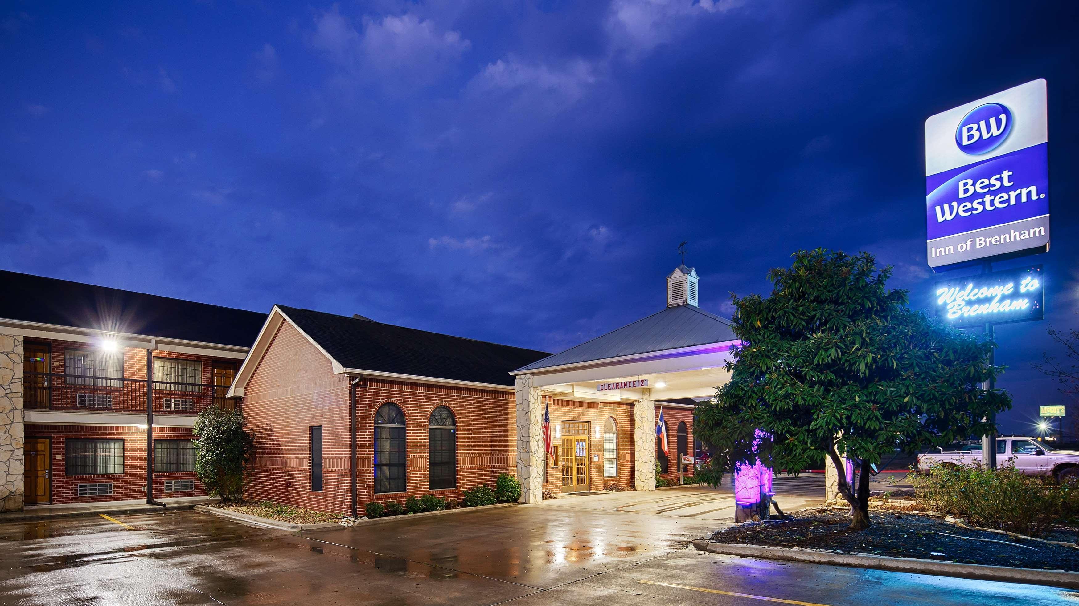 Best Western Inn Of Brenham Esterno foto