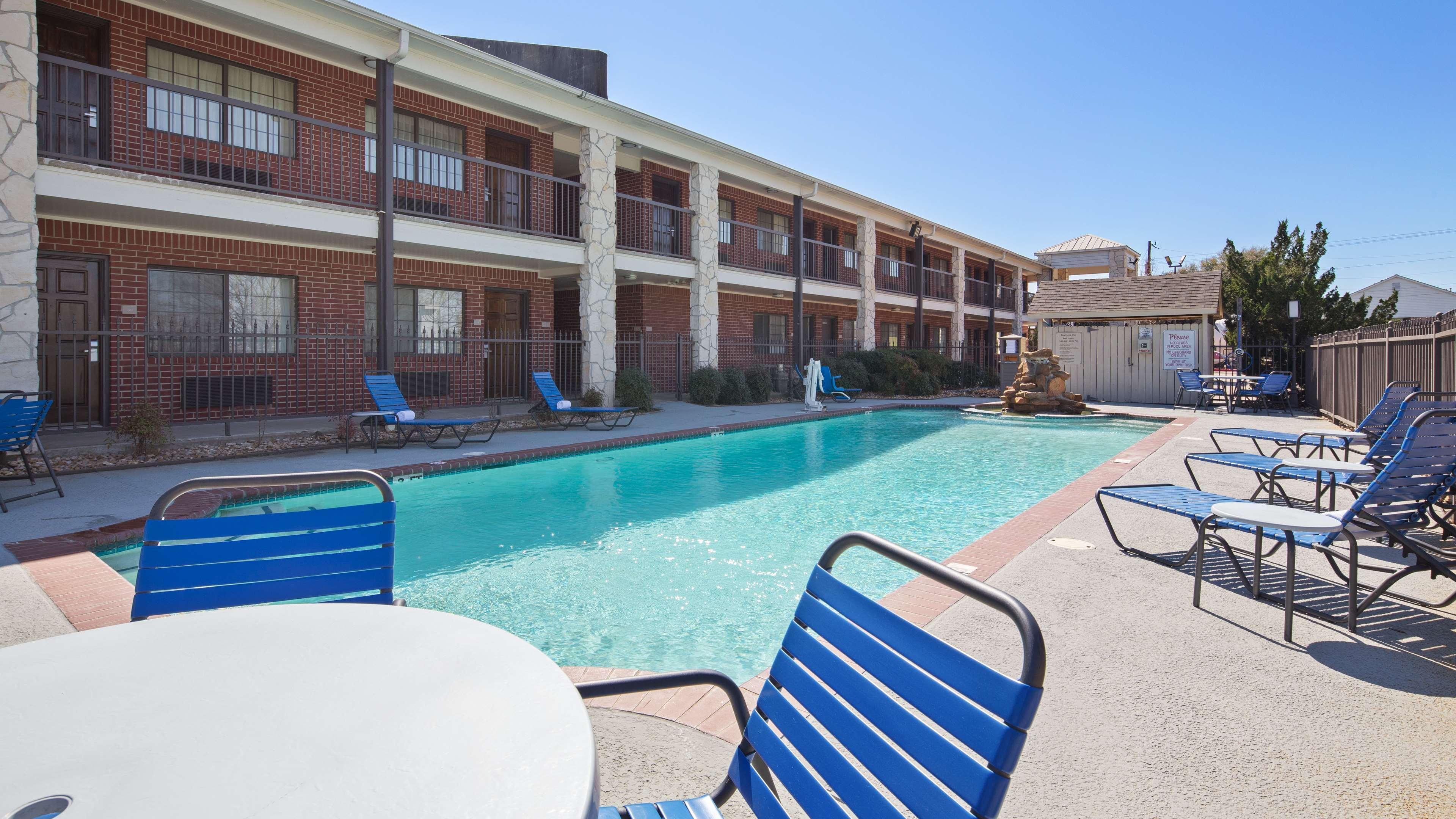 Best Western Inn Of Brenham Esterno foto